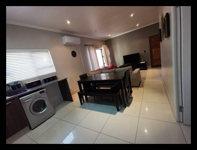 2 BEDROOM HOUSE FOR SALE IN UMHLANGA RIDGE